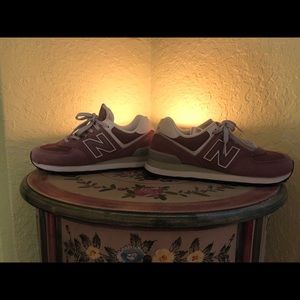 Women’s New Balance 574